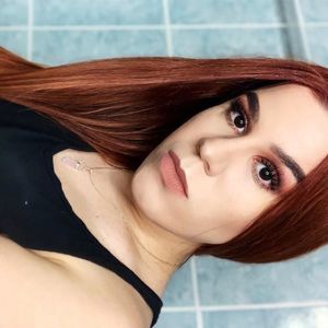 Meet your Posher, Angelica